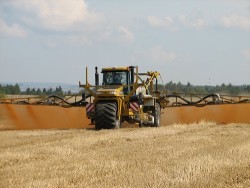 TerraGator 8203 LQ TerraGator 8203 LQ